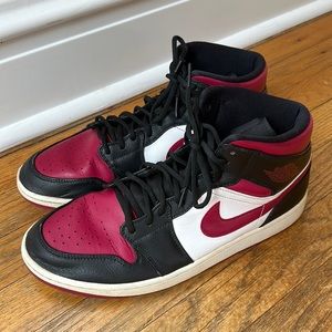 Air Jordan 1 Mid, size 12, black and burgundy red color way,
